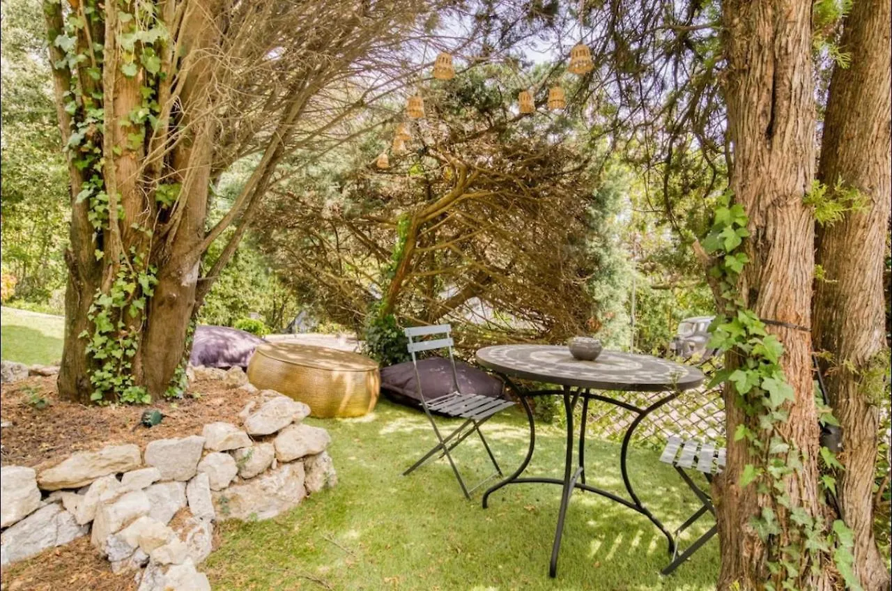 بيت ضيافة Suite Bastide Magdaleyna موجا فرنسا