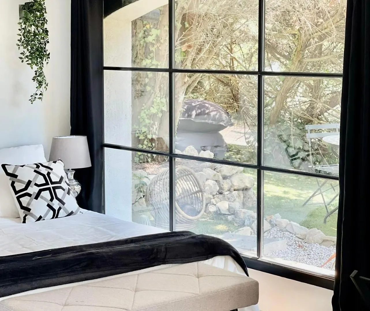 بيت ضيافة Suite Bastide Magdaleyna موجا